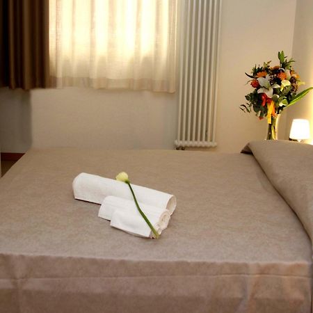 Dimoraviapiadue Apartment Savona Luaran gambar
